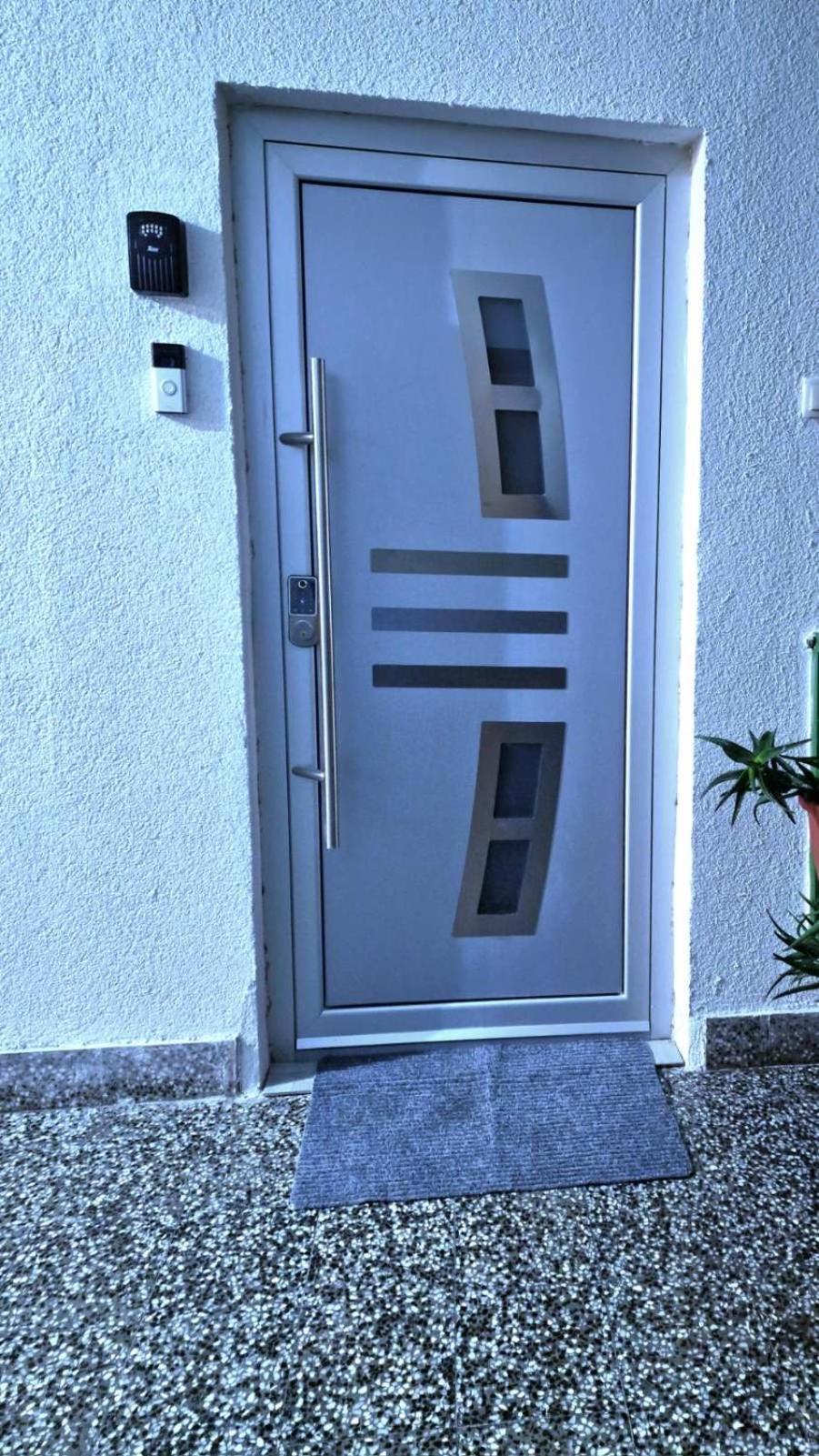 Apartment Sekulic Doboj Buitenkant foto